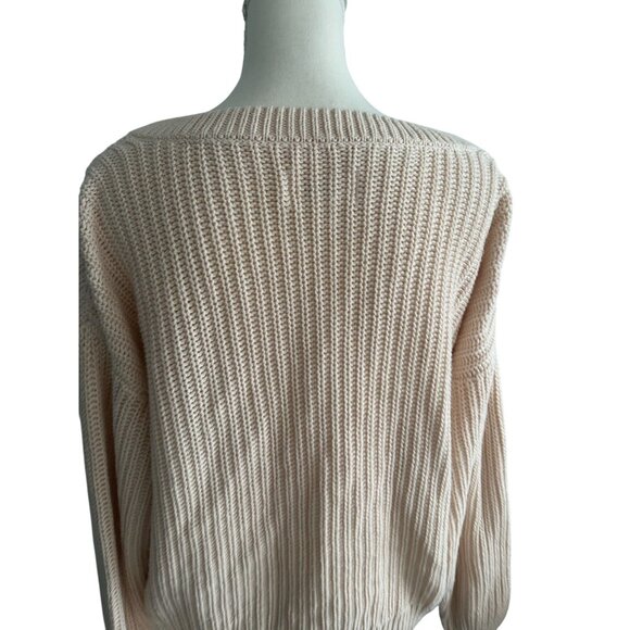 VS PINk Cream Cable Knit V Neck Sweater Size Small - Picture 6 of 6